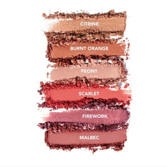 Color Street "Reds" Eyeshadow Pallet - Picture 3 of 4